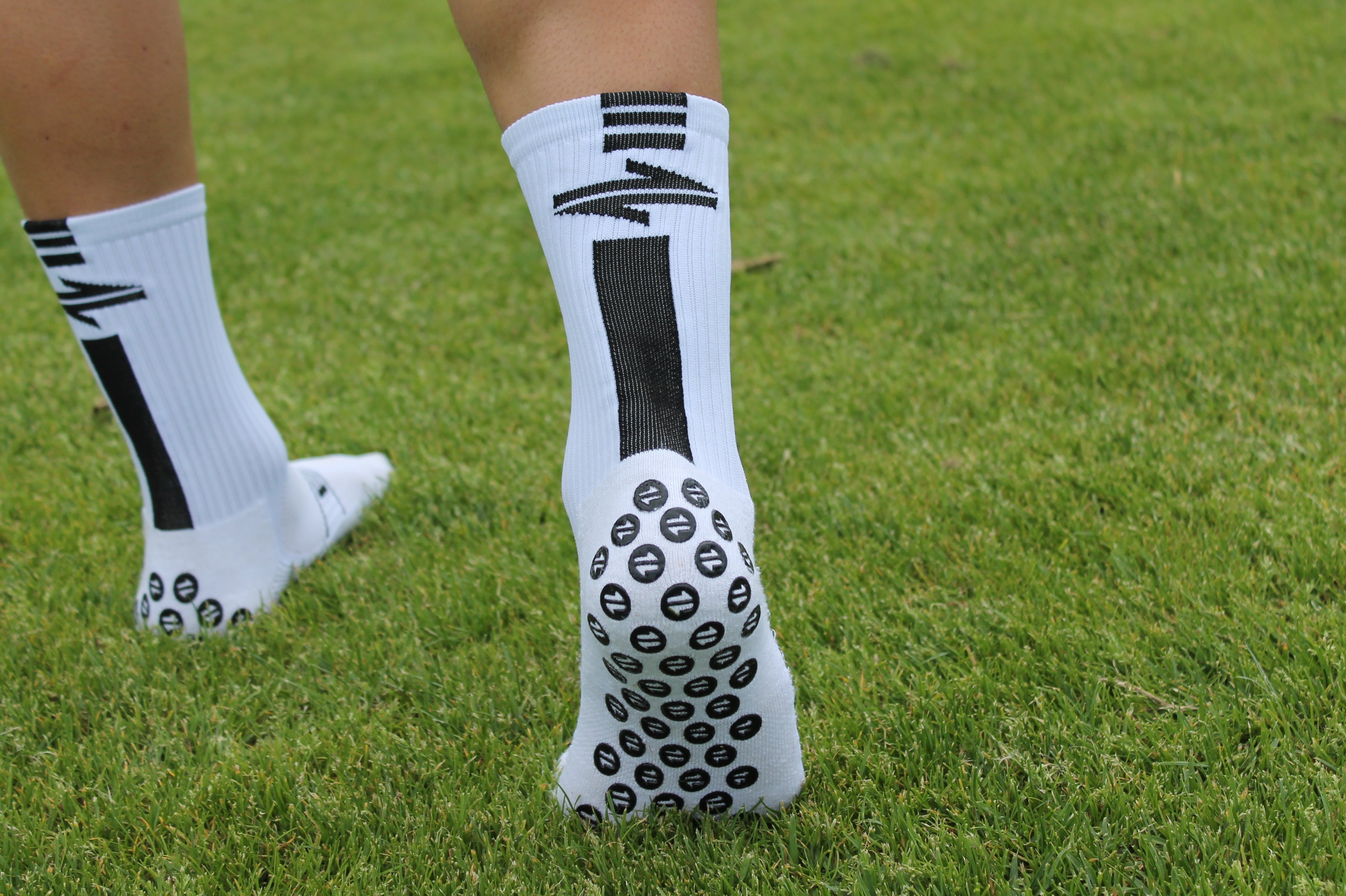 ETC white grip socks